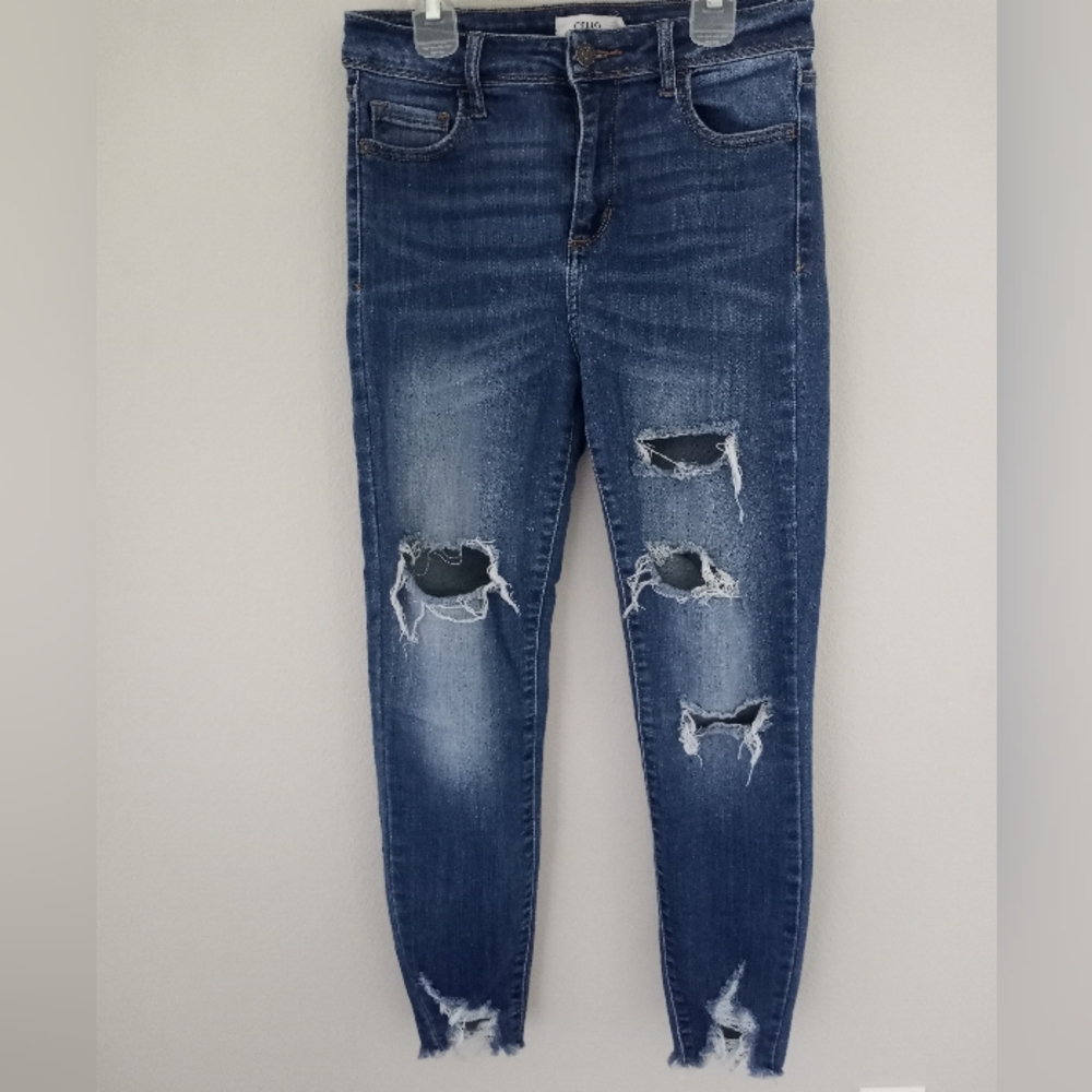 Cello Distressed Jeans Size 7